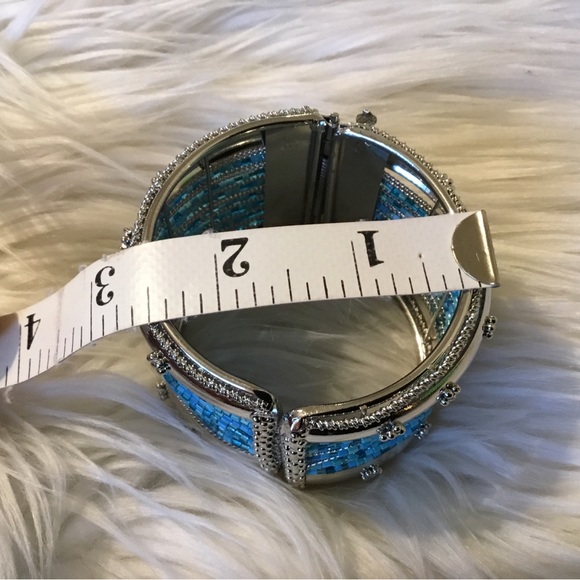 Hinged Silver & Bead Hinged Bangle Bracelet- Size Medium - Picture 3 of 12